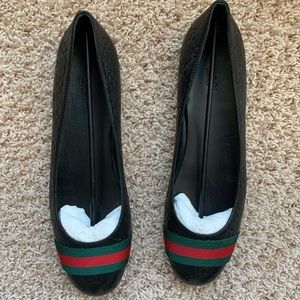 SOLD!!! GUCCI WEB GUCCISSIMA FLATS